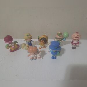 vintage 1982 American Greetings Strawberry Shortcake Set Of 7